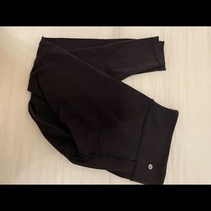 Lululemon Wunderunder Black Leggings Size 8